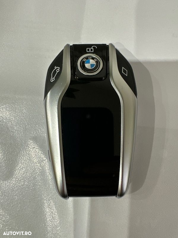 BMW Seria 7 740Ld xDrive - 19