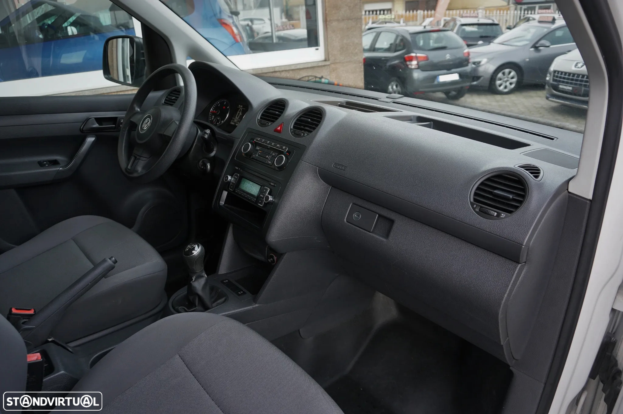 VW Caddy Van 1.6 TDI IVA/Dedutível Um Dono - 17