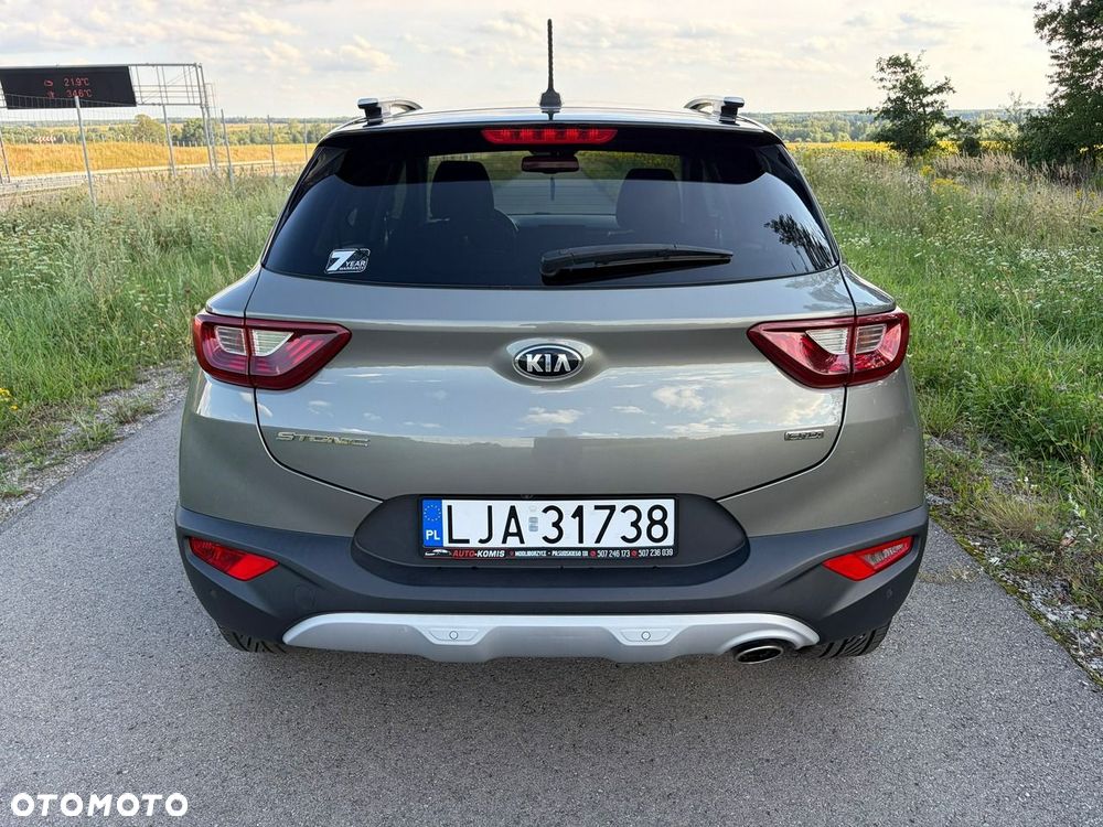 Kia Stonic - 4