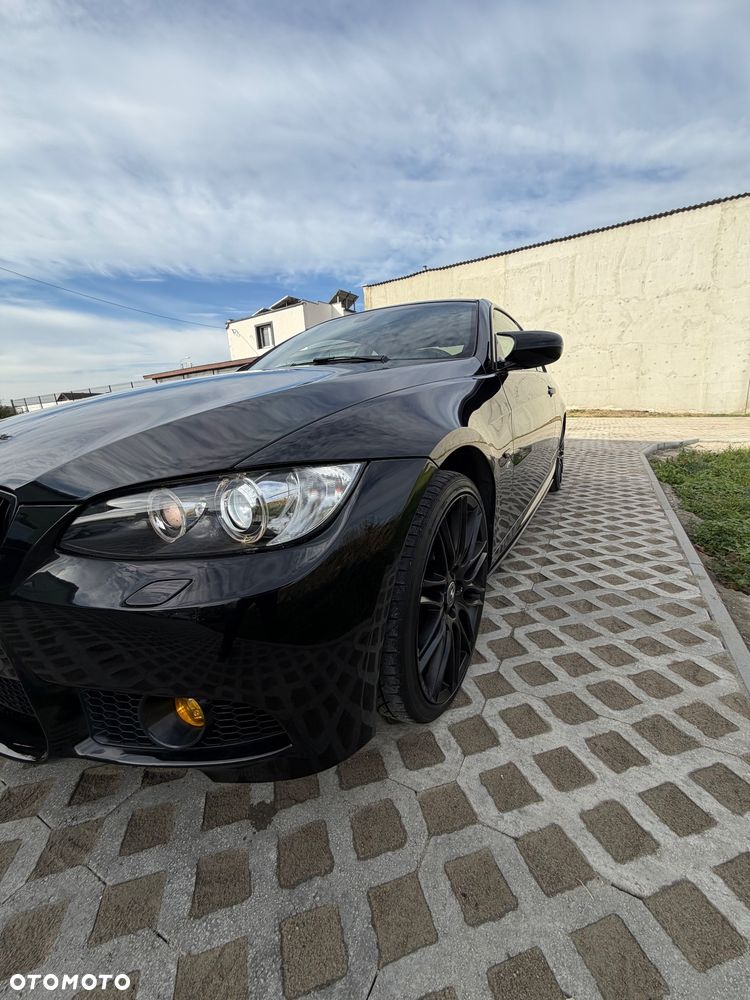 BMW 3 Series 2010 photo 4