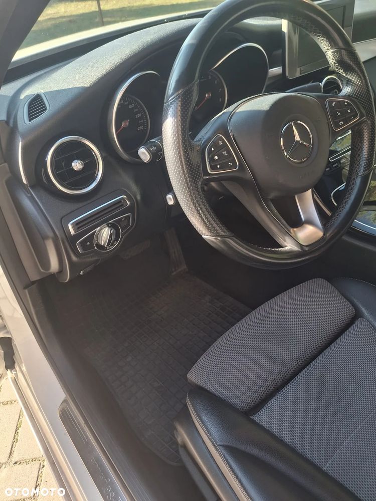 Mercedes-Benz Klasa C 200 7G-TRONIC - 14