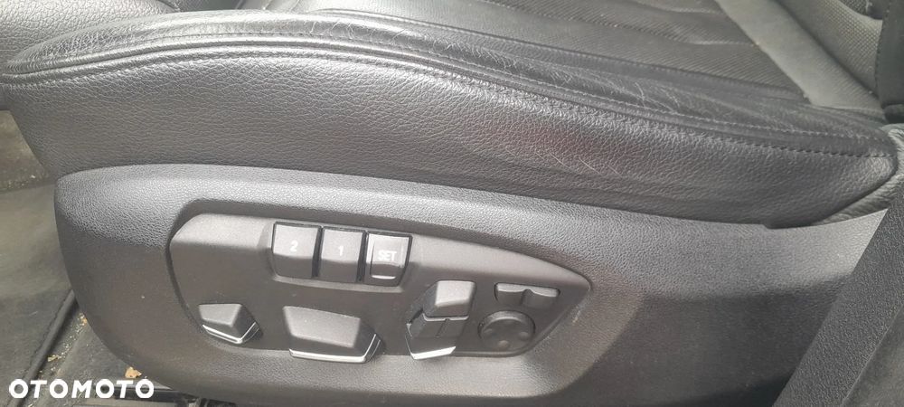 BMW X6 xDrive40d - 13