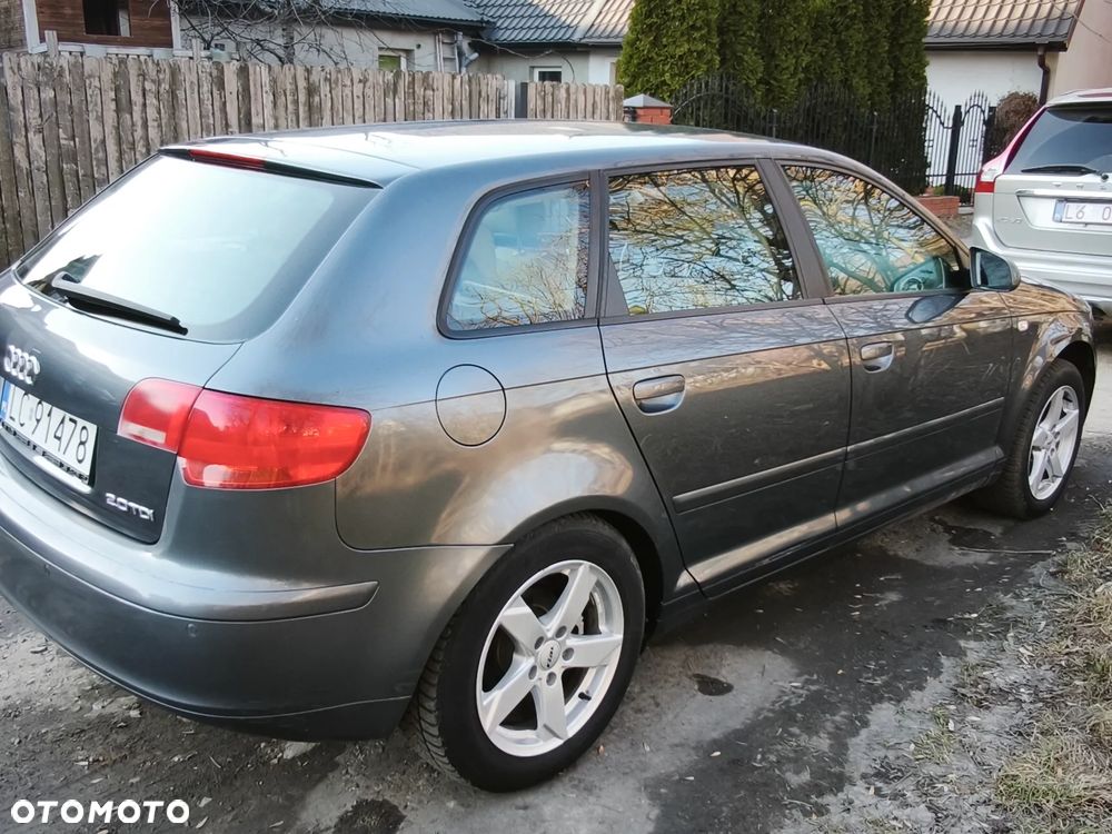 Audi A3 Sportback 2.0 TDI DPF Ambiente - 6