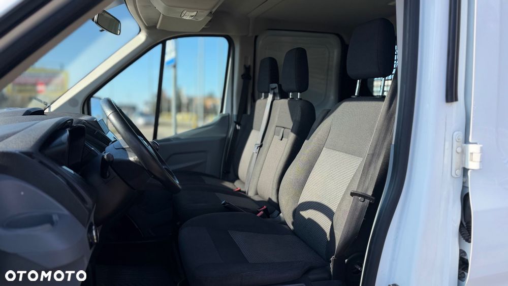 Ford Transit - 8