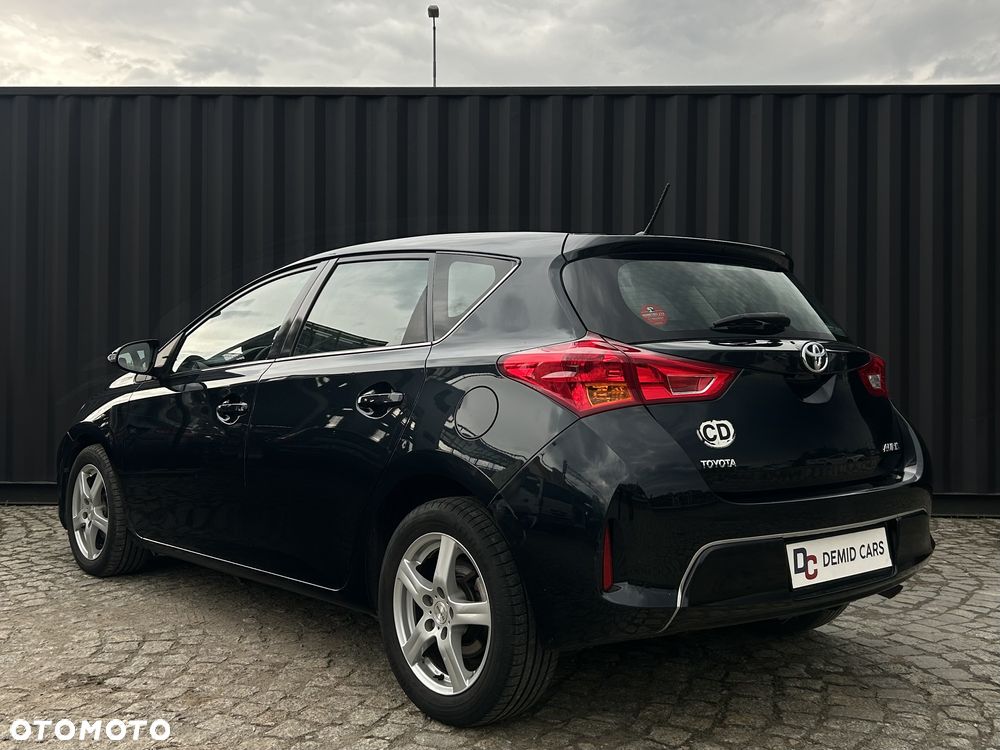 Toyota Auris - 3