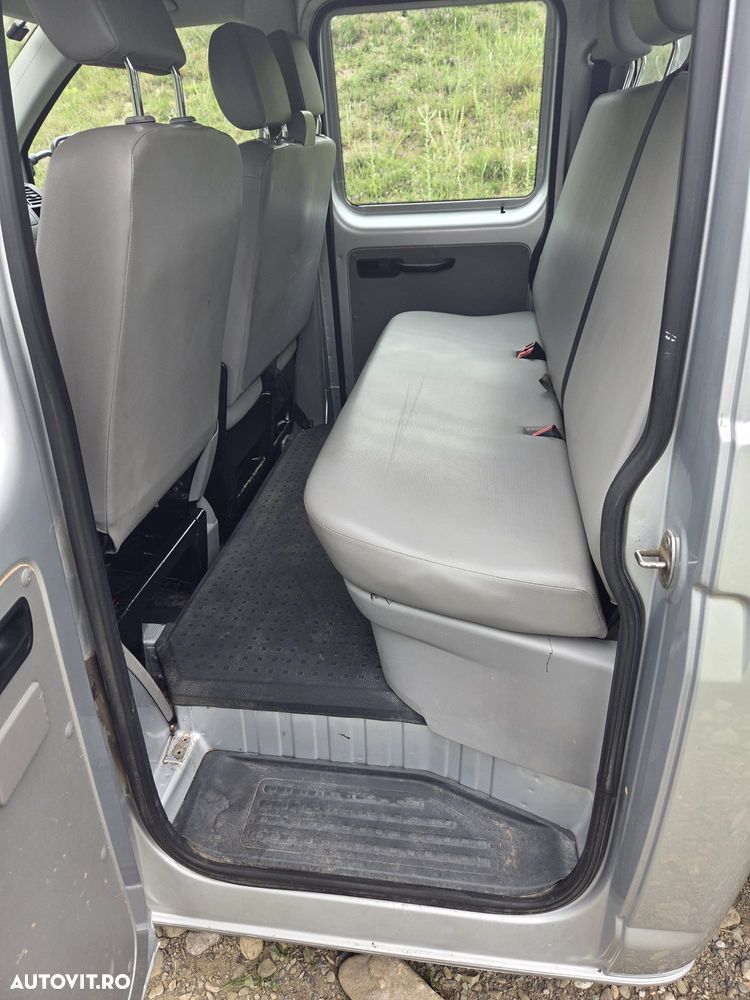 Volkswagen Transporter - 13