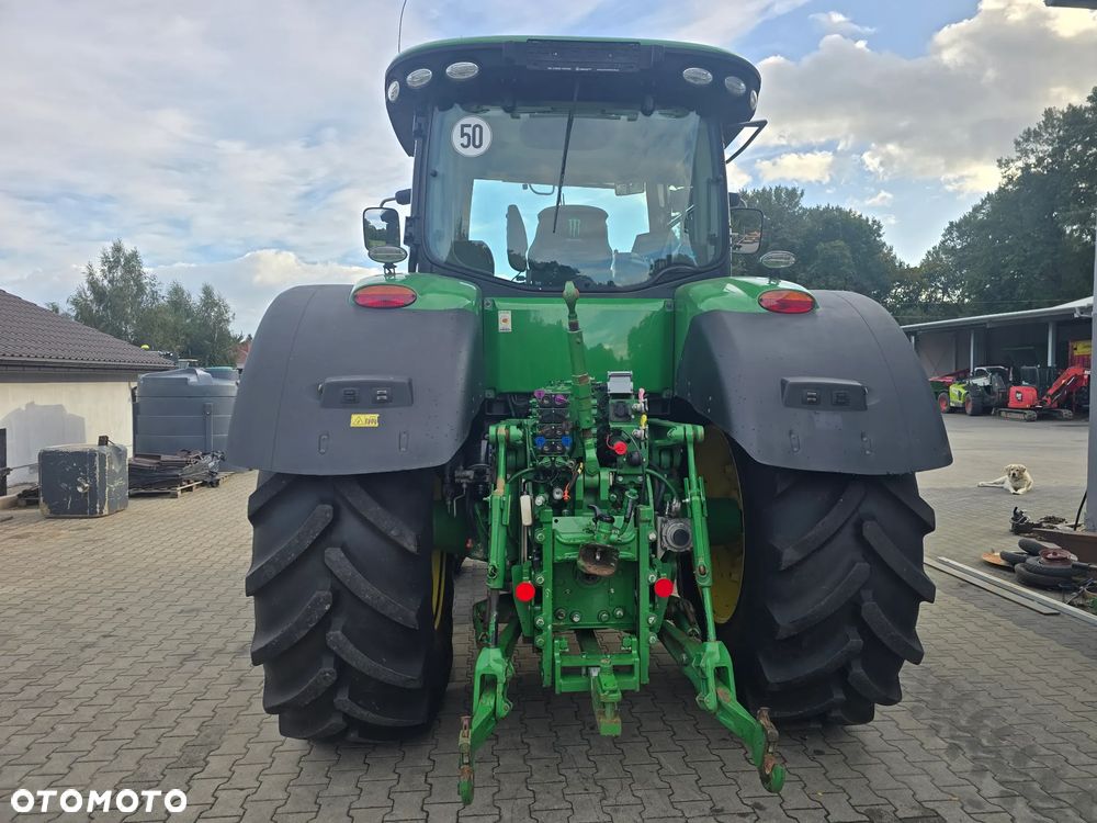 John Deere 7250R - 8