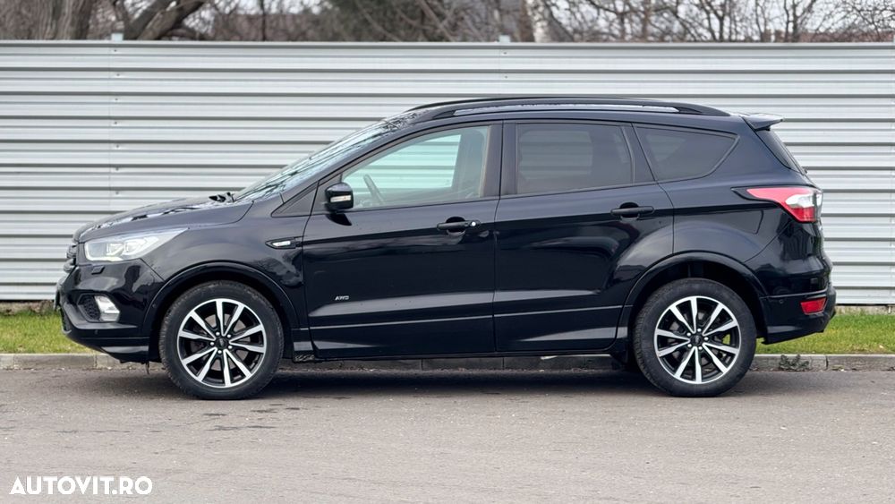 Ford Kuga 2.0 TDCi 4WD Powershift ST-Line - 4
