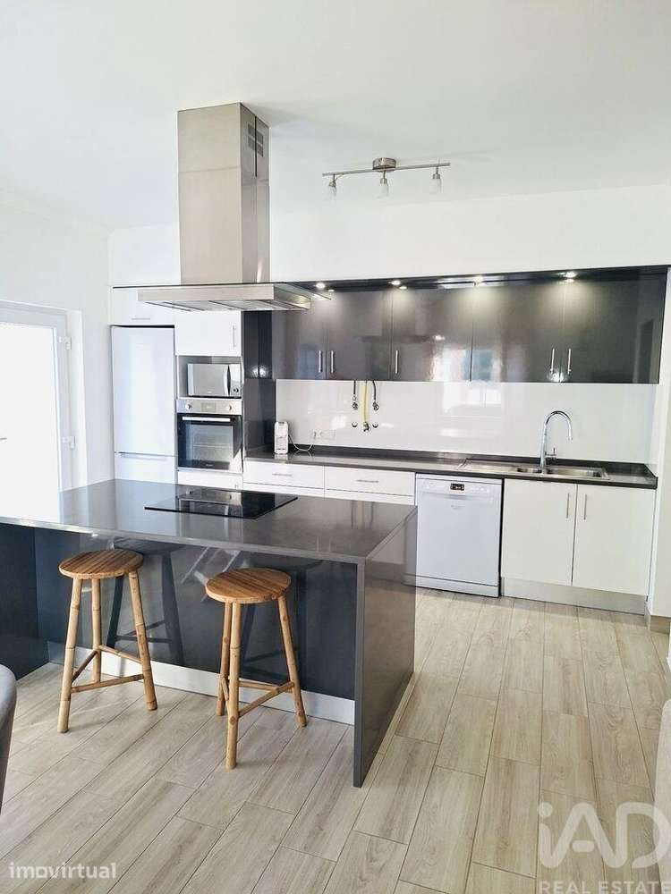 Casa / Villa T3 em Torres Novas (Santa Maria, Salvador e Santiago) de - Grande imagem: 4/23