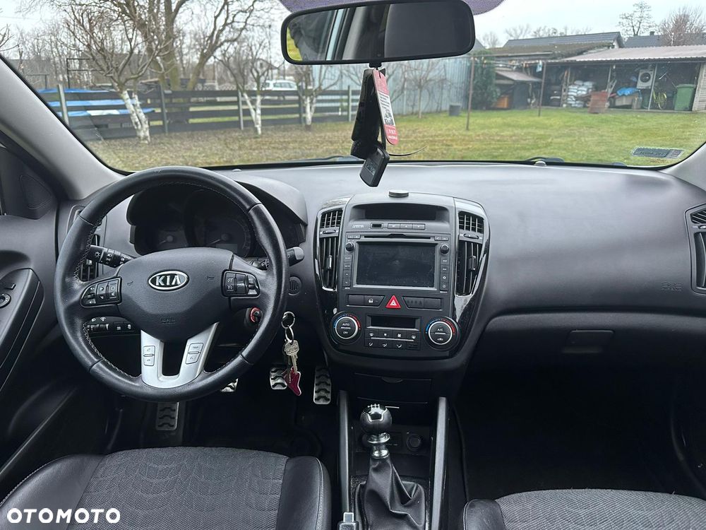 Kia Ceed 1.6 Crdi L Euro2012 - 6