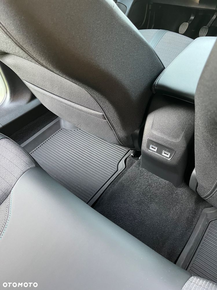 Peugeot 2008 1.2 PureTech Allure Pack S&S - 24