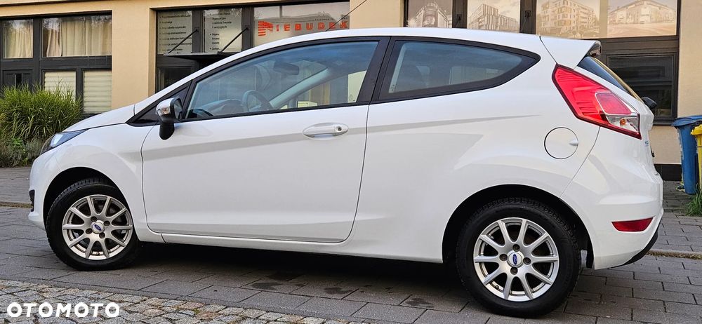 Ford Fiesta 1.25 Trend Edition - 22