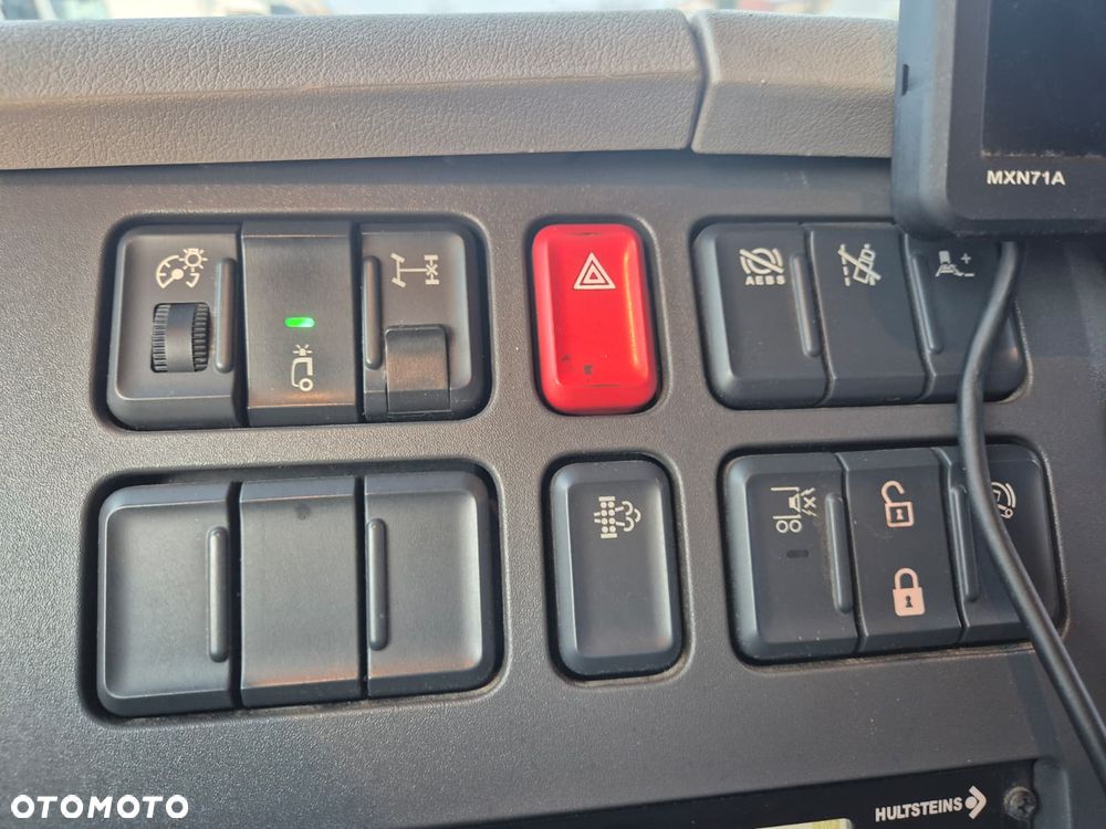 DAF LF250 I / CHŁODNIA / HULSTEINS / WINDA 1500KG / EURO 6  / NISKI PRZEBIEG / BEZWYPADKOWY / MODEL 2017 / EURO 6 / 20 EUROPALET - 30