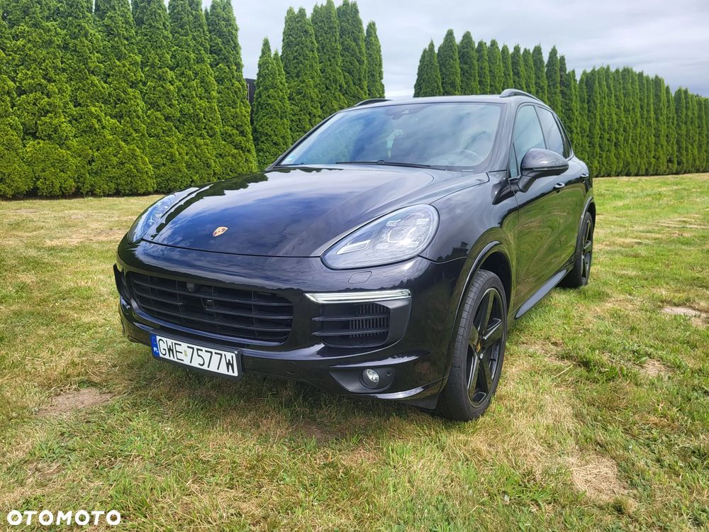 Porsche Cayenne Platinum Edition - 1