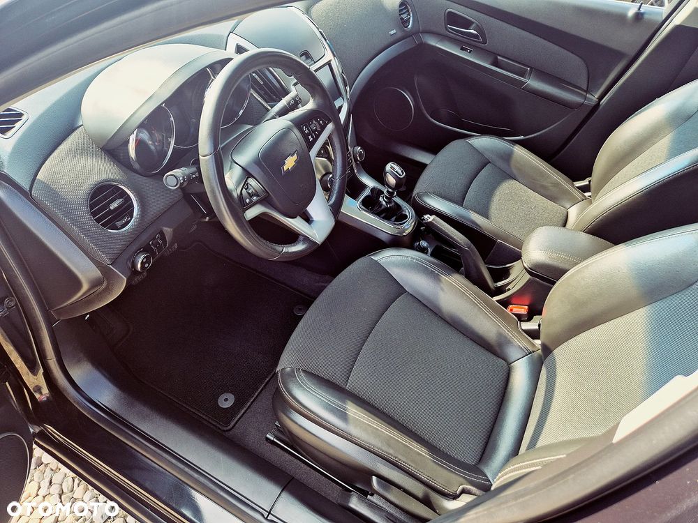 Chevrolet Cruze 1.4T LTZ - 19