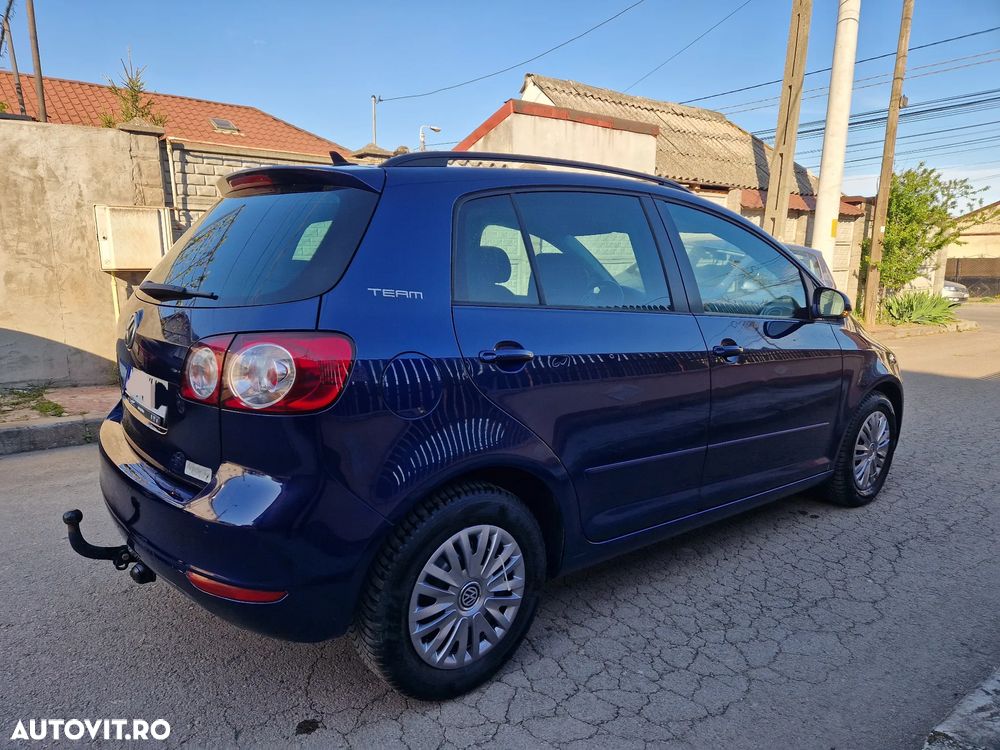 Volkswagen Golf 1.6 TDI DPF BlueMotion Technology Style - 4