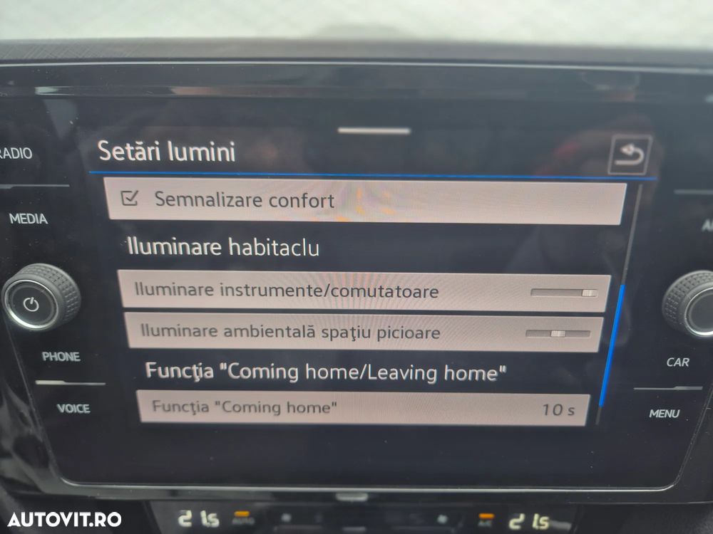 Volkswagen Passat 2.0 TDI DSG Comfortline - 21