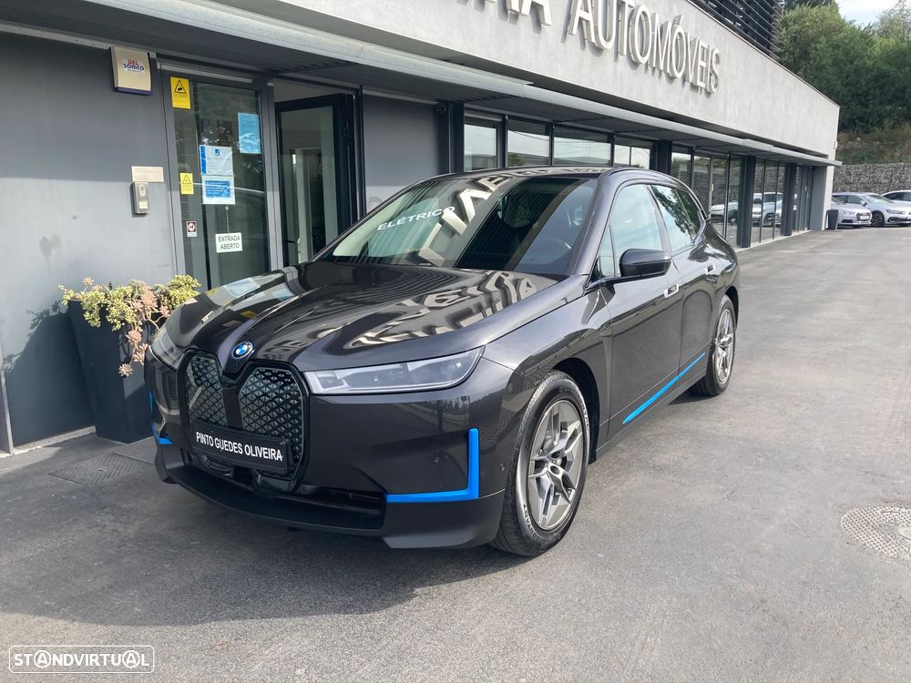 BMW iX xDrive40 - 3