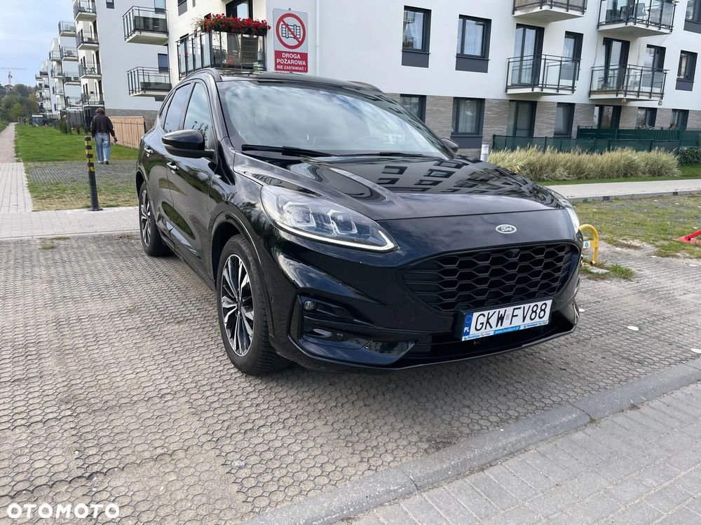 Ford Kuga - 2