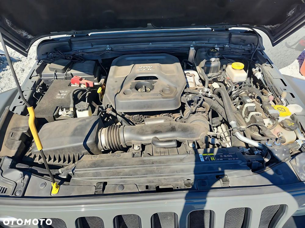 Jeep Wrangler - 12