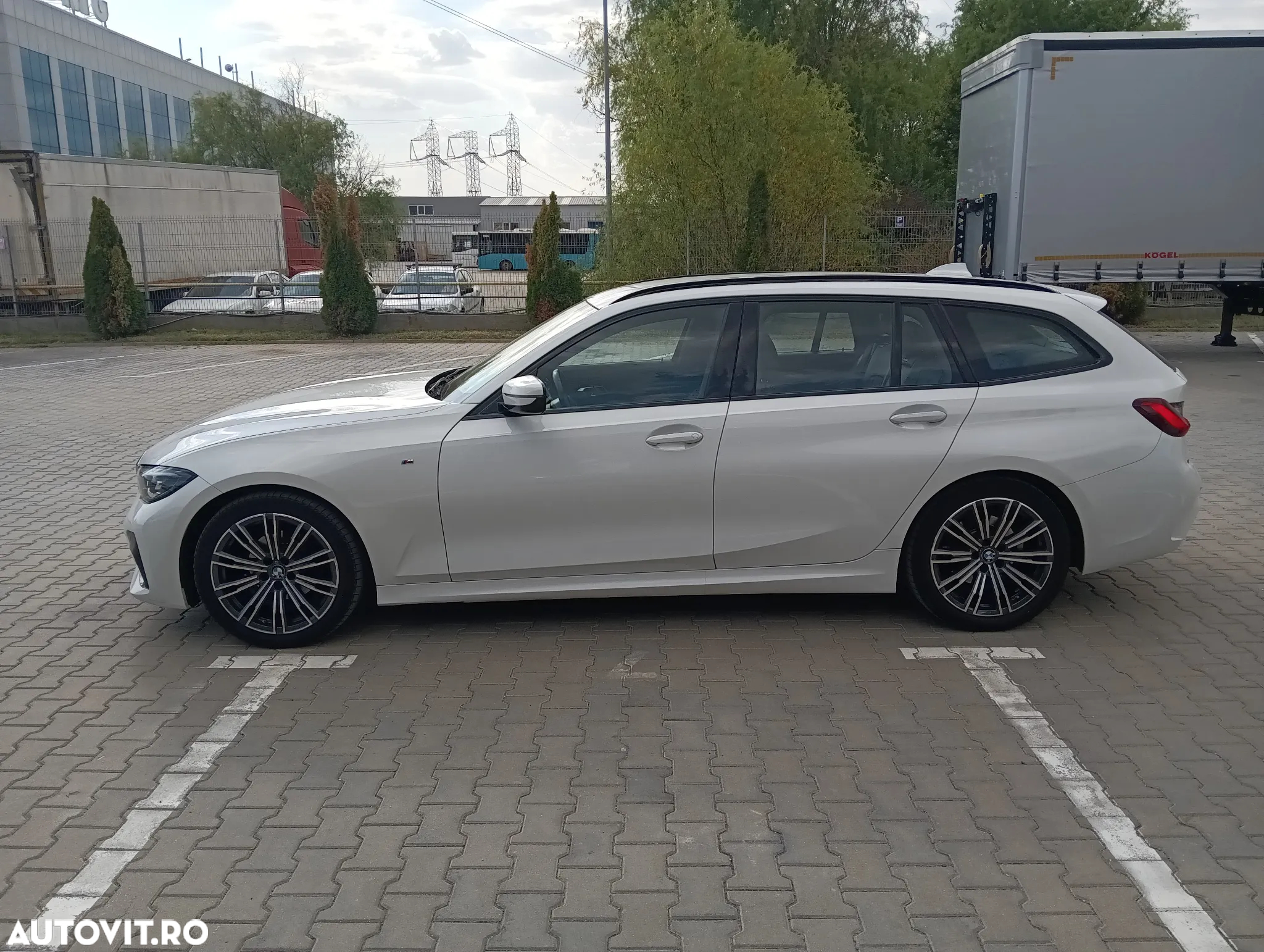 BMW Seria 3 318d Touring Aut. M Sport - 8