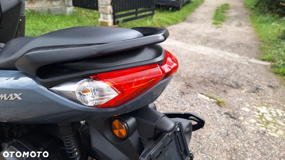 Yamaha NMAX - 37