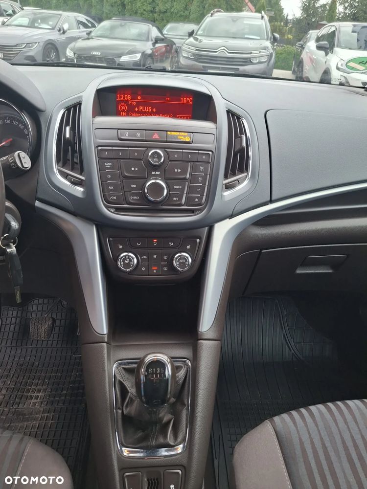 Opel Zafira 1.4 T Elite - 24