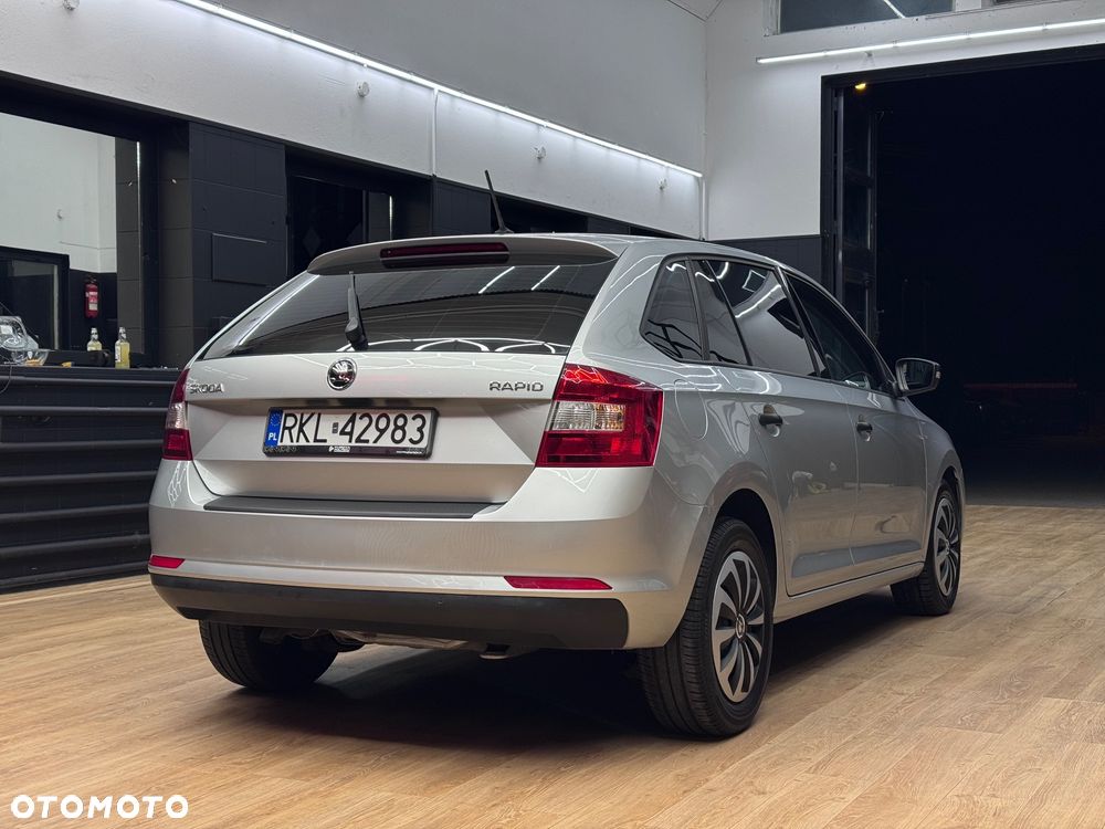 Skoda RAPID 1.6 TDI DPF Emotion Plus - 5