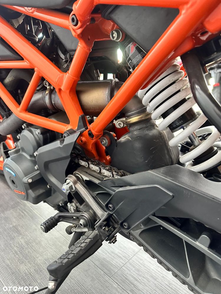 KTM Duke - 11