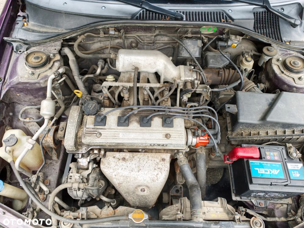 Toyota Avensis - 8