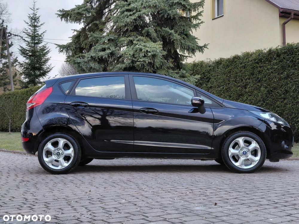 Ford Fiesta 1.4 Champions Edition - 2