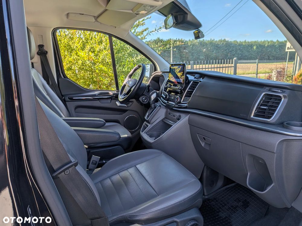 Ford Tourneo Custom 2.0 EcoBlue L2 Titanium SelectShift - 35