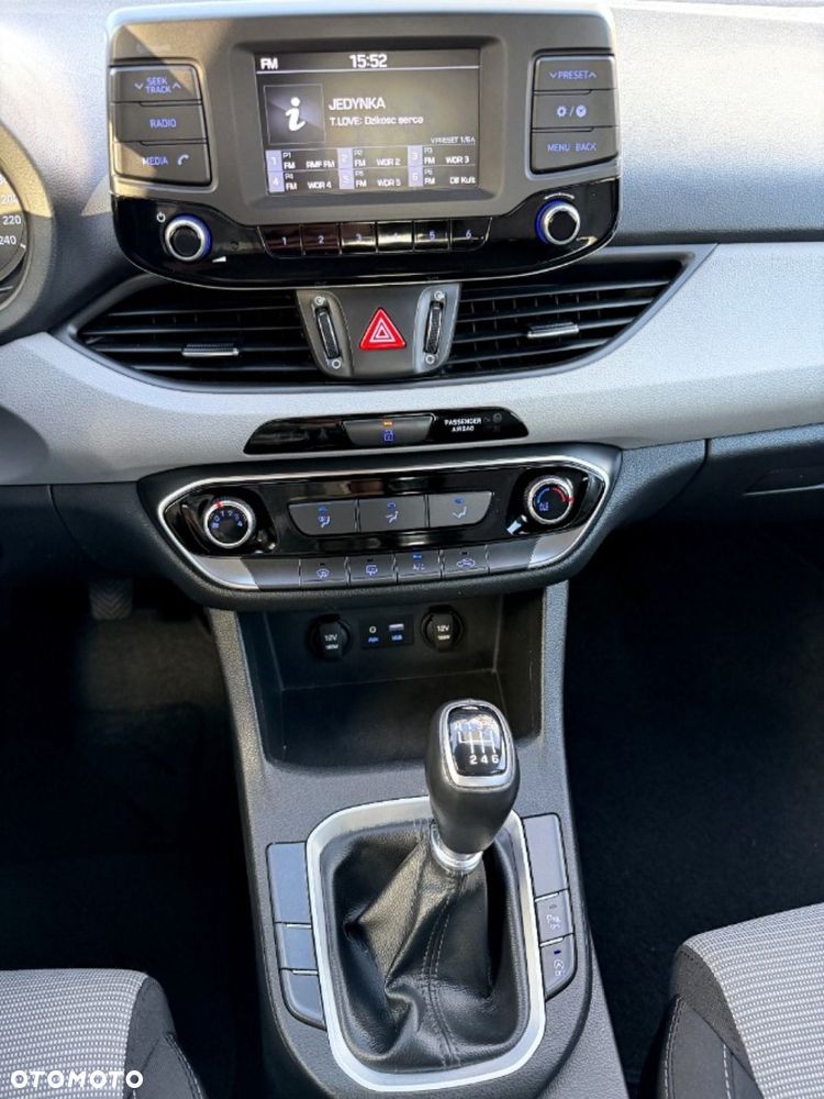 Hyundai i30 1.4 Comfort - 34