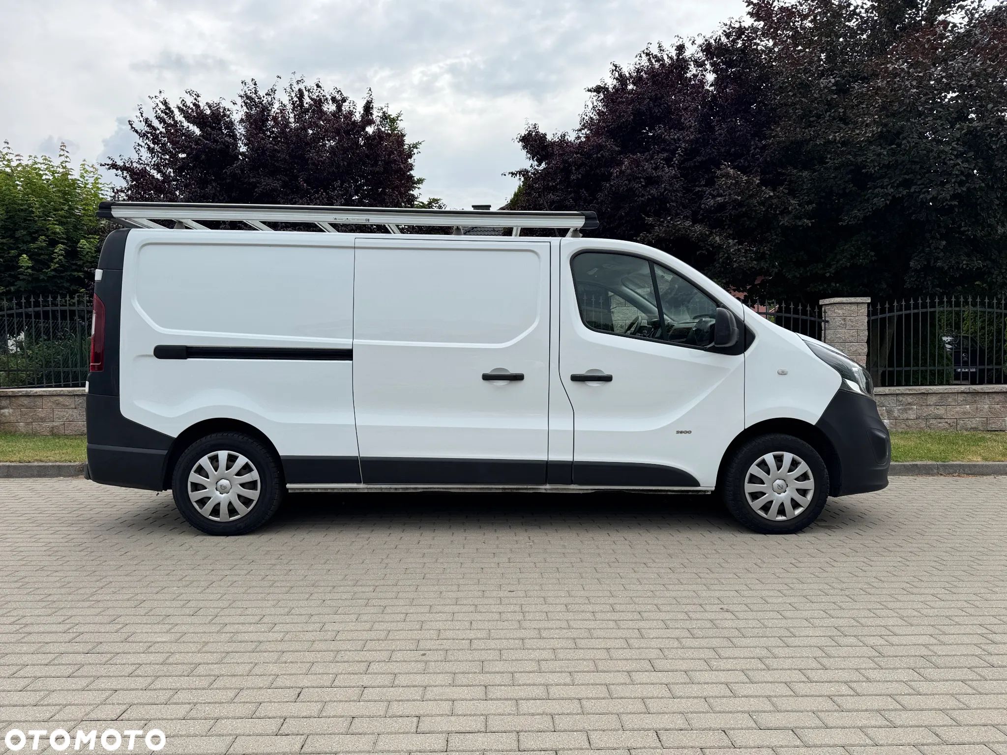 Opel VIVARO - 1