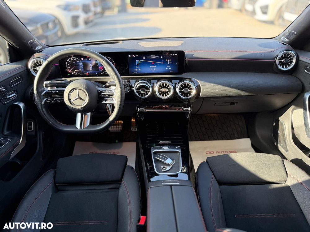 Mercedes-Benz CLA - 23