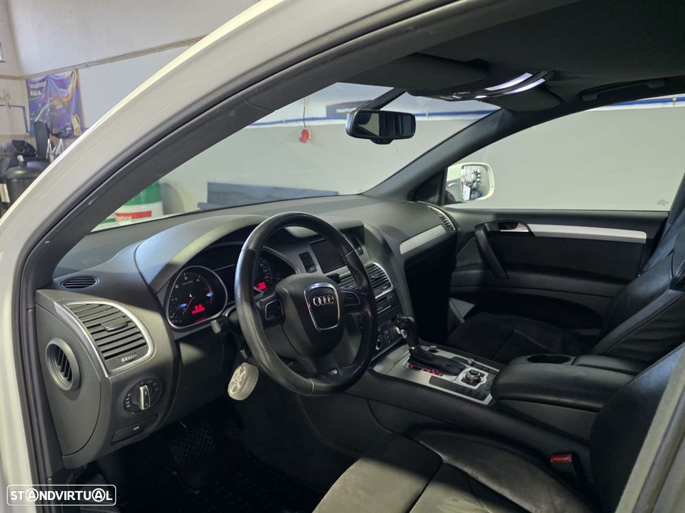 Audi Q7 3.0 V6 TDi quattro S-line Tiptronic - 15