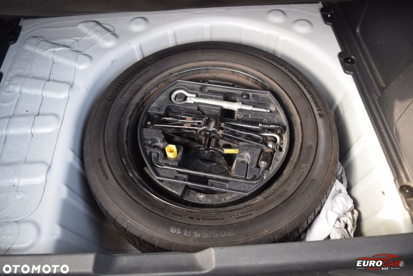 Peugeot 3008 2.0 HDi Premium+ - 26