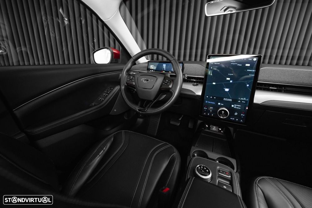 Ford Mustang Mach-E Standard - 17