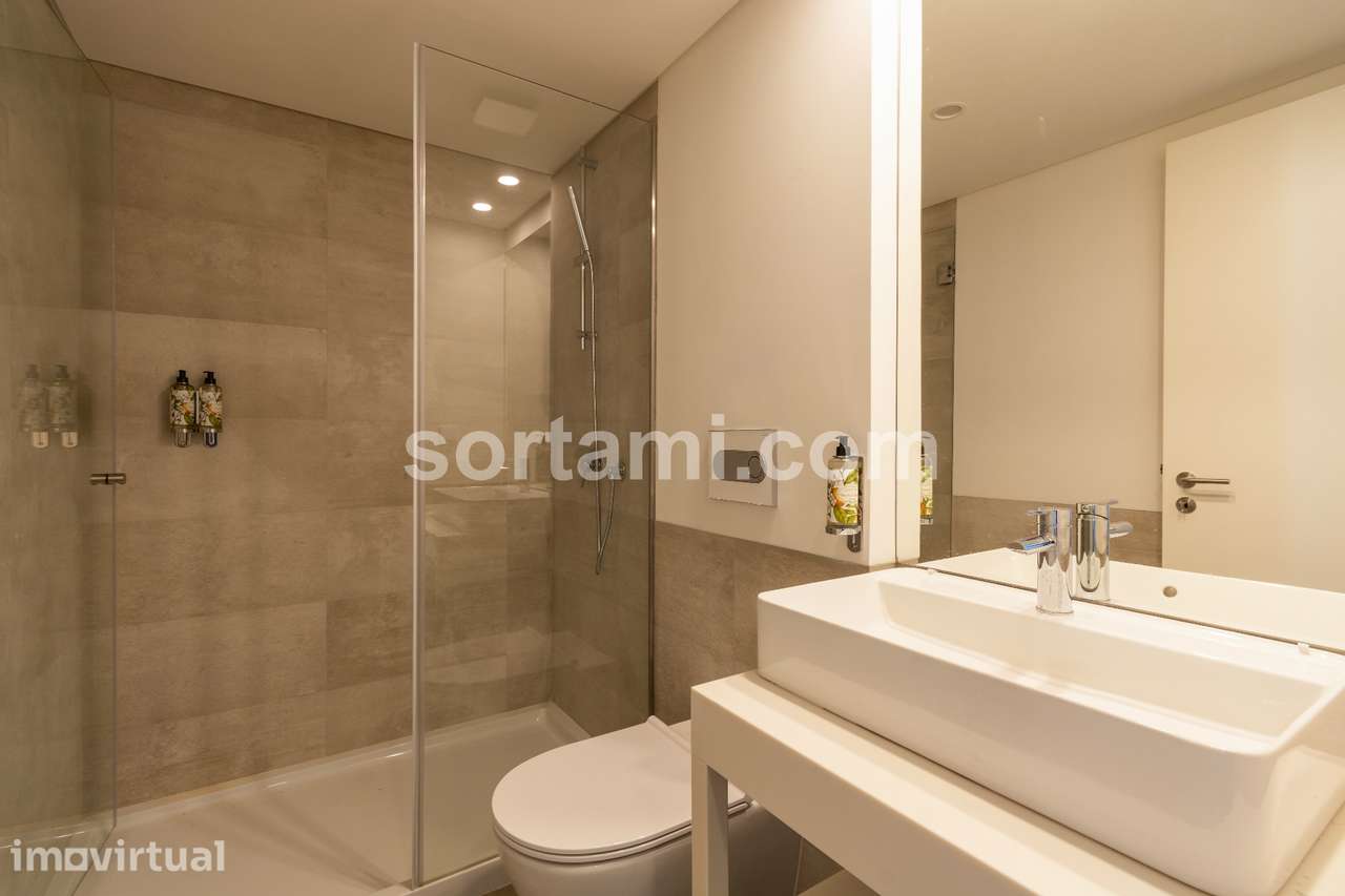 Apartamento T0 Venda em Cedofeita, Santo Ildefonso, Sé, Miragaia, São - Grande imagem: 3/26