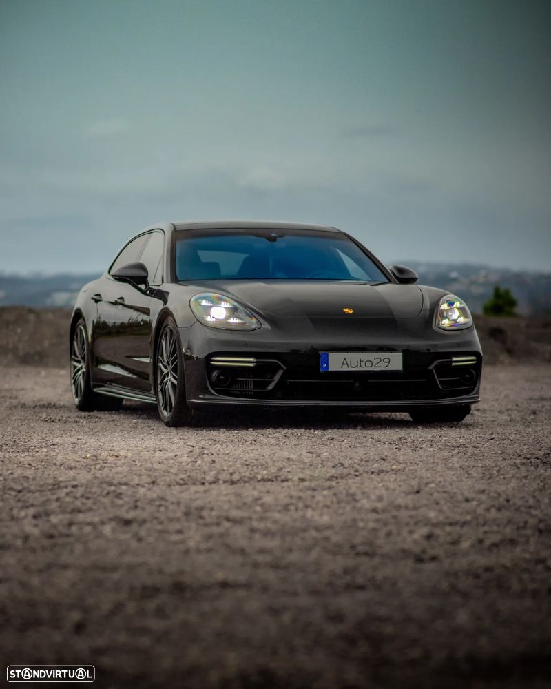Porsche Panamera Sport Turismo Turbo - 2
