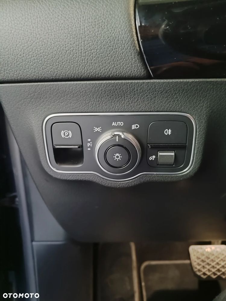Mercedes-Benz Klasa B 200 d 8G-DCT Style - 9