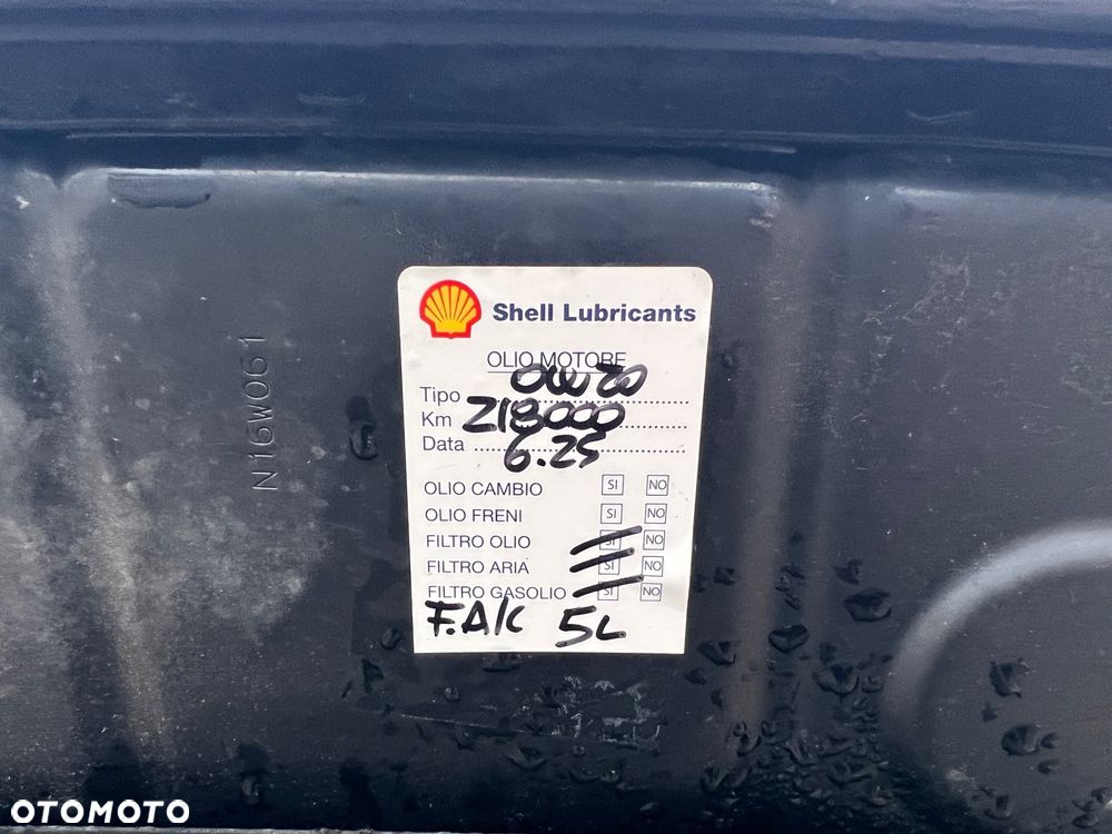 Volvo V40 D2 Kinetic - 28