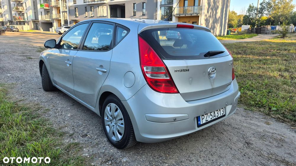 Hyundai i30 1.6 CRDi Comfort - 3