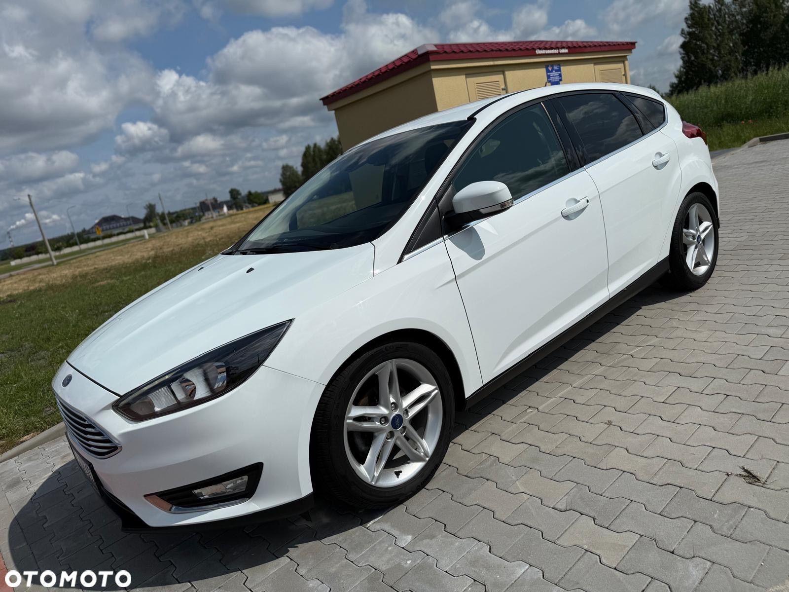 Ford Focus 1.0 EcoBoost Titanium - 1