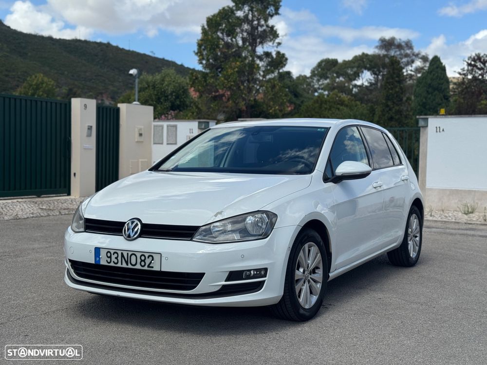 VW Golf 1.2 TSi Confortline BlueMotion - 2