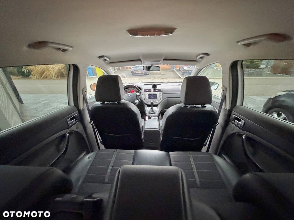 Ford Kuga 2.0 TDCi 4x4 Titanium - 9