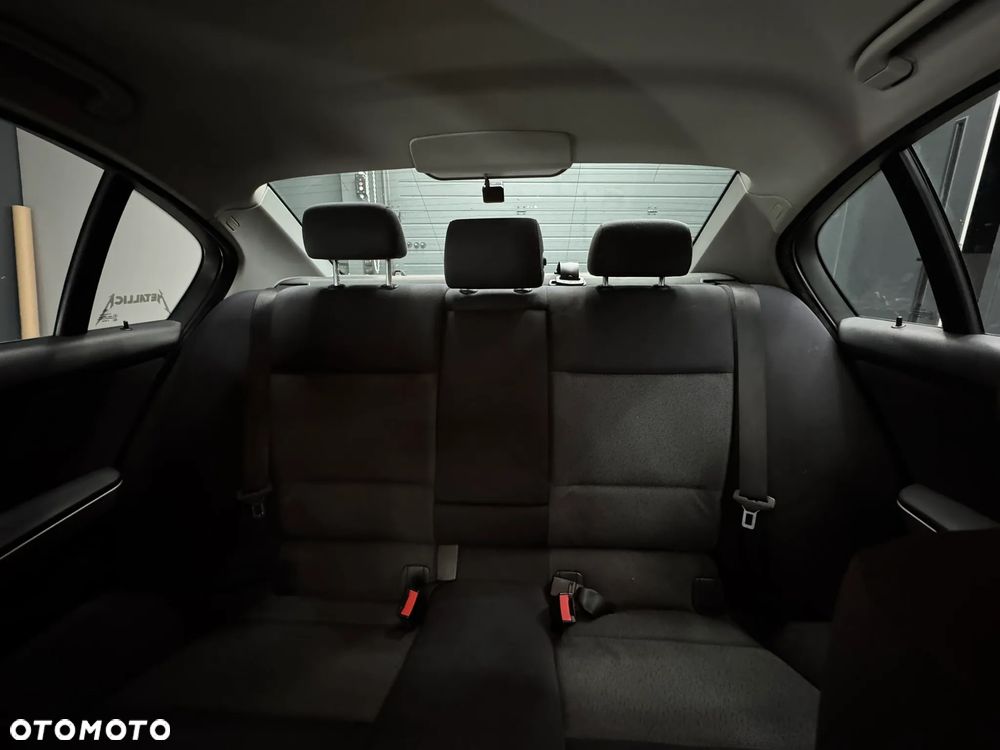 BMW Seria 3 - 13