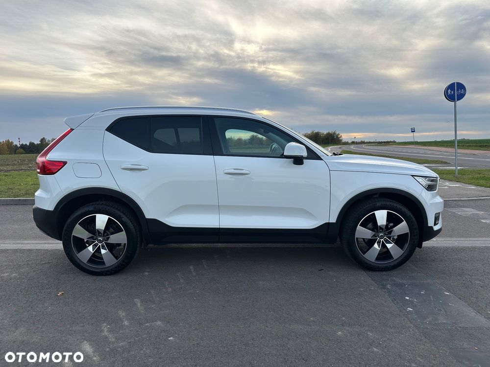 Volvo XC 40 T3 Momentum - 19