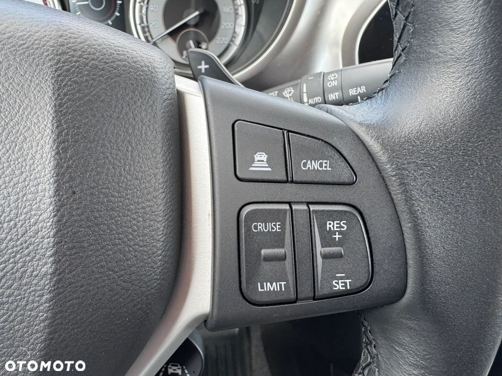 Suzuki Vitara 1.5 DualJet Hybrid Premium Plus 2WD AGS - 13