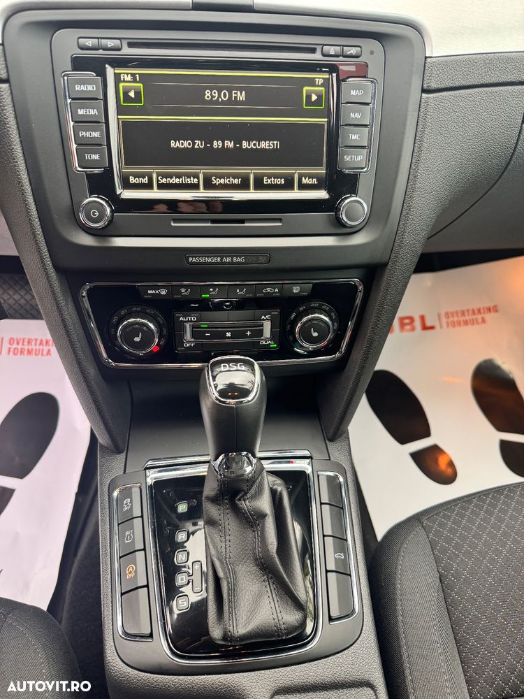 Skoda Superb 2.0 TDI Green tec DSG Elegance - 10